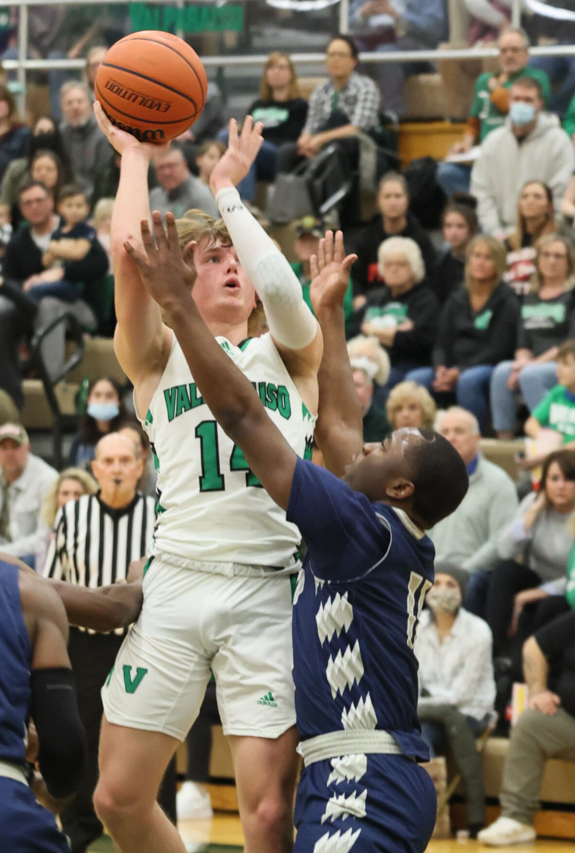 Michigan City visits Valparaiso in DAC play